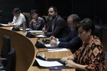 Ramón Alzórriz (PSN),  Laura Aznal (EH Bildu), Marisa de Simón (I-E), Javier Esparza (Navarra Suma), María Solana (Geroa Bai)