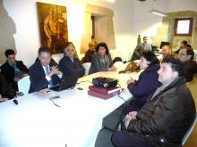 Rapún, Sanzberro, Felones y Longás (i-d), en la reunión con los rectores de la Fundación y los representantes municipales