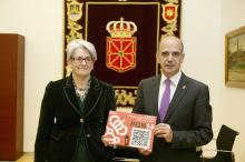 Lourdes Goicoechea y Alberto Catalán, con el proyeco de PGN para 2014