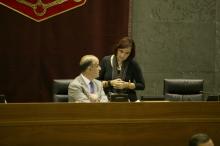 Nekane Pérez (Aralar-Nabai), Alberto Catalán, Parlamentuko Presidentea