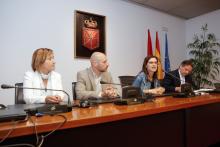 Nuria Medina (PSN), lehendakari, Iñaki Iriarte (UPN), lehendakari orde, Esther Korres (EH Bildu), idazkari