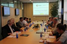 Reunión de trabajo en la sede de CENER